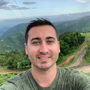 Meet your Posher, Zach